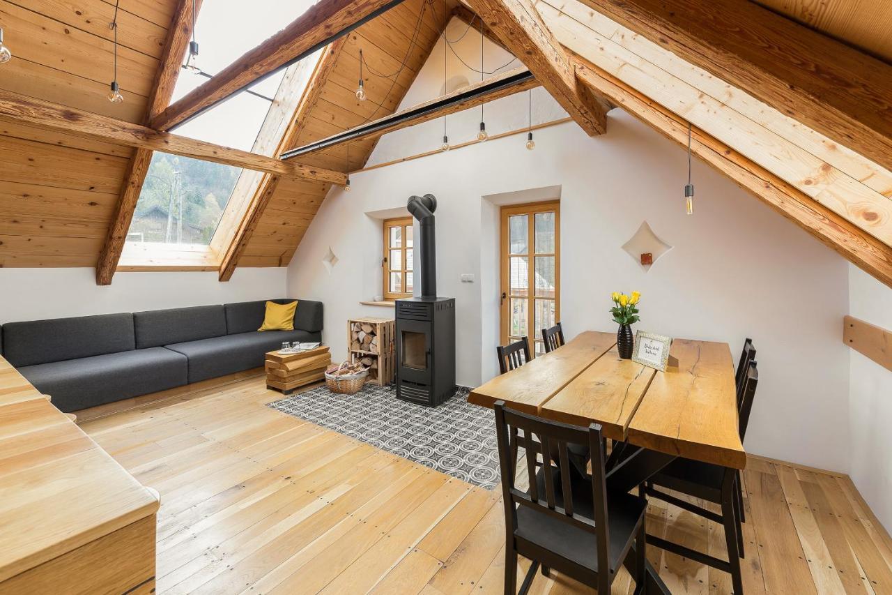 Apartamento Hiša na soncu / Sun house Zgornje Gorje Exterior foto