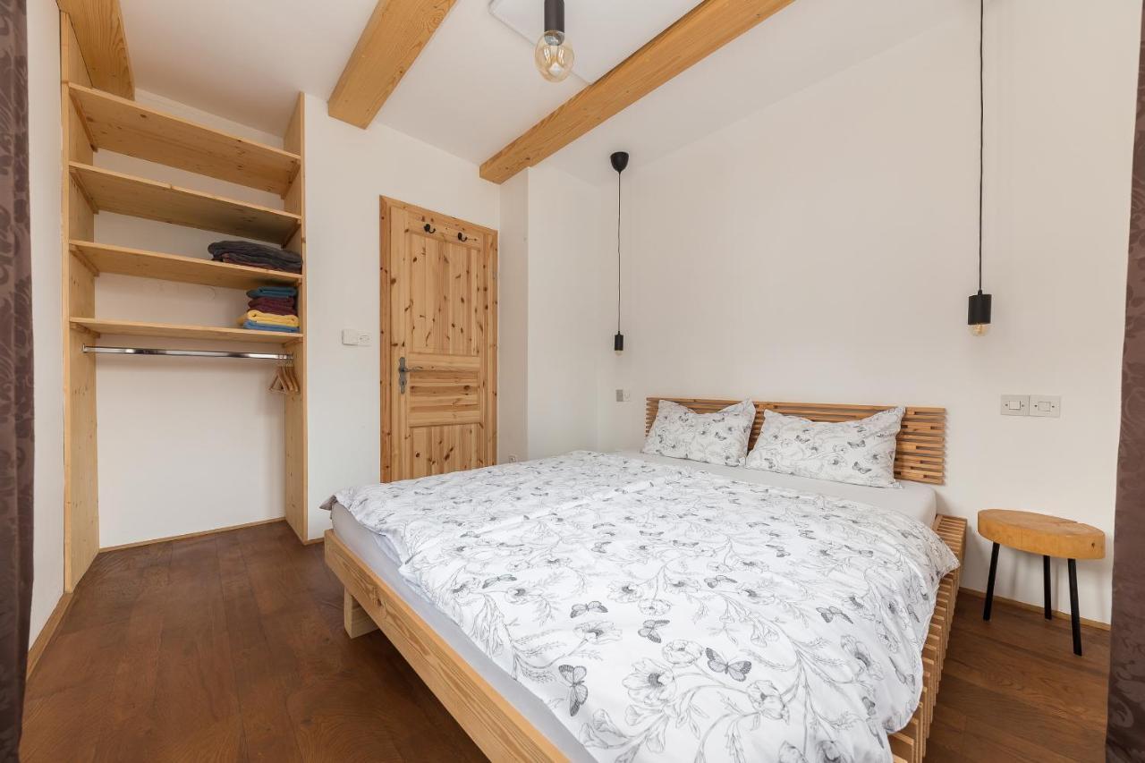 Apartamento Hiša na soncu / Sun house Zgornje Gorje Exterior foto