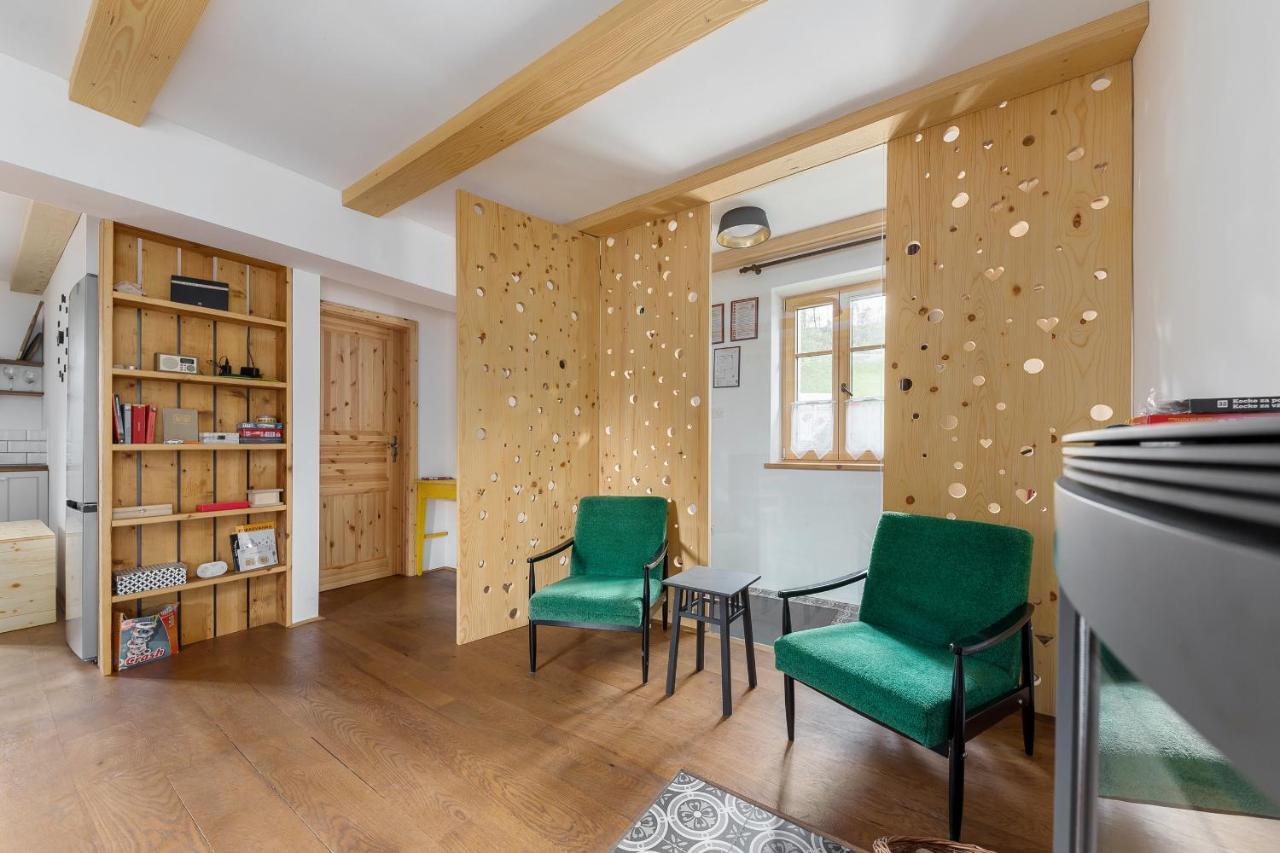 Apartamento Hiša na soncu / Sun house Zgornje Gorje Exterior foto
